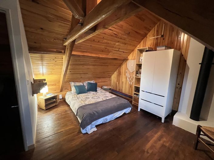 Image No.8-4 Bed House for sale