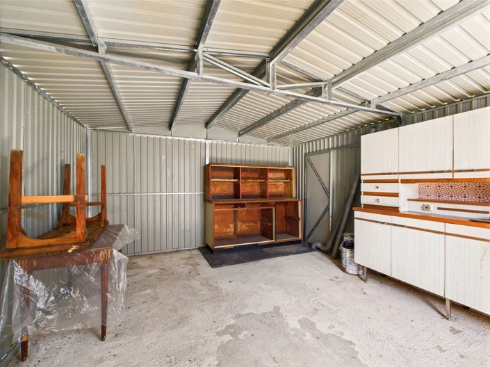 Image No.11-2 Bed House for sale