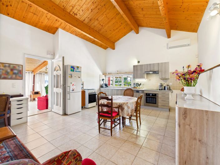 Image No.3-2 Bed House for sale