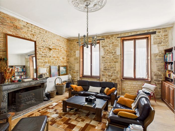 Image No.5-9 Bed House for sale