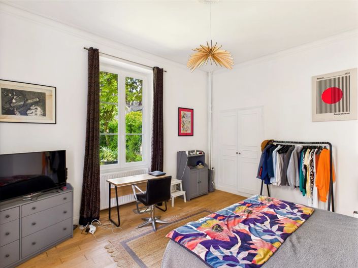 Image No.6-9 Bed House for sale