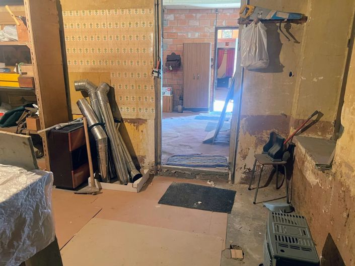 Image No.10-6 Bed House for sale