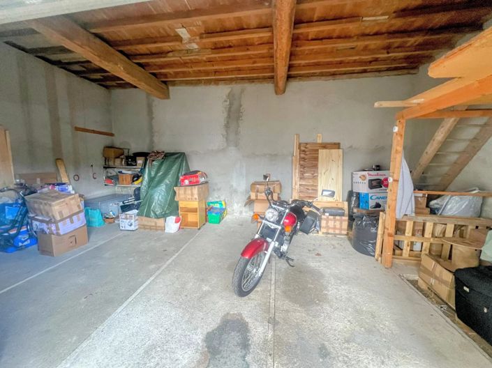 Image No.4-6 Bed House for sale