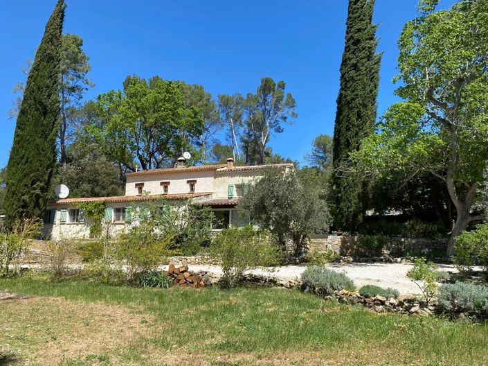 Image No.6-4 Bed House for sale