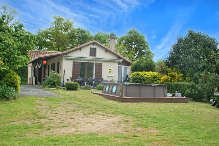 Image No.1-1 Bed Village House for sale