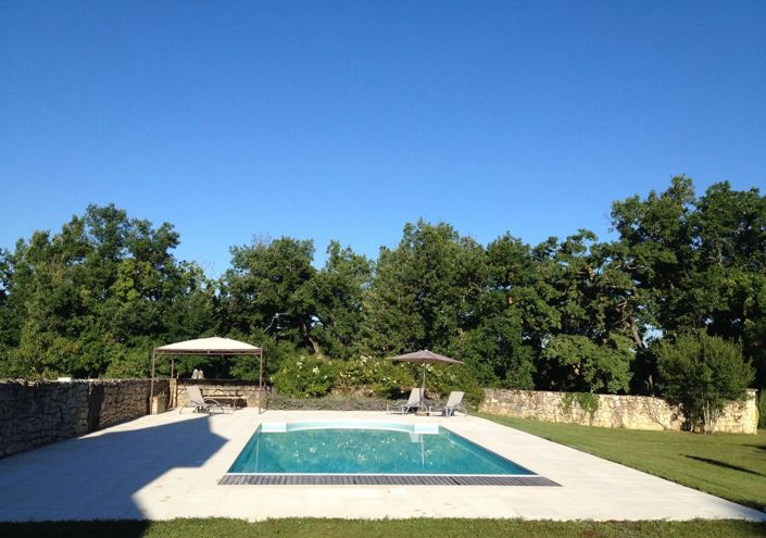 Image No.3-10 Bed House for sale