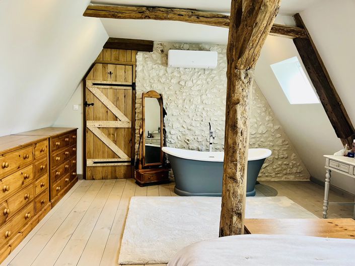 Image No.15-6 Bed House for sale