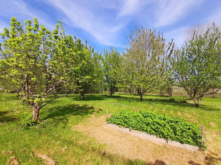 Image No.14-3 Bed Village House for sale