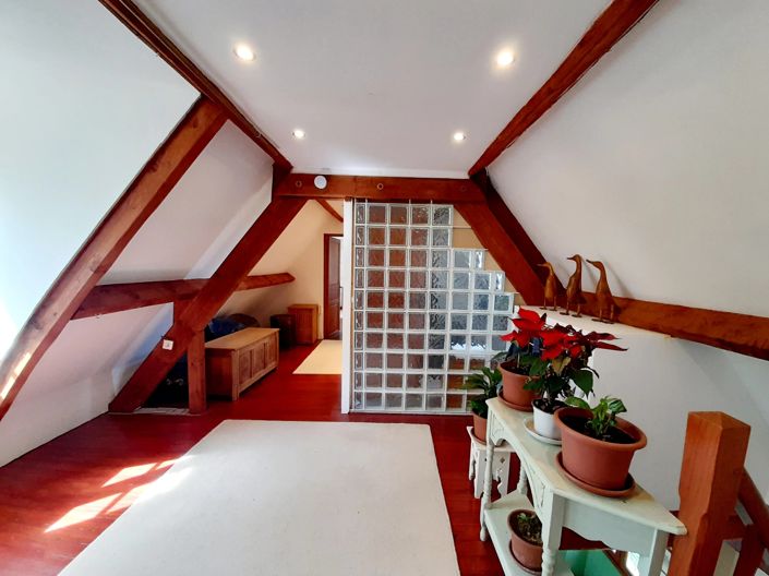 Image No.8-3 Bed Village House for sale