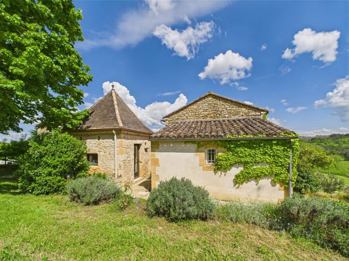 Image No.2-5 Bed House for sale