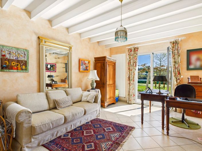 Image No.10-5 Bed House for sale