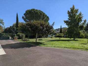 cacd01d477b61268d5a75992c7a3e1b8083319aa6d192