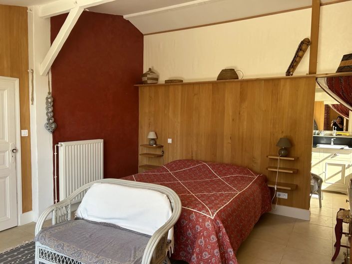 Image No.6-3 Bed Farmhouse for sale