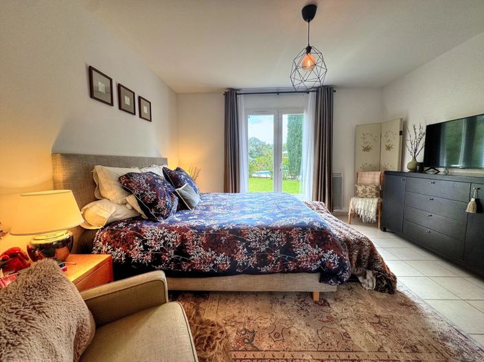 Image No.13-5 Bed House for sale