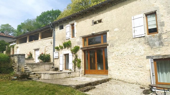 Image No.1-5 Bed House for sale