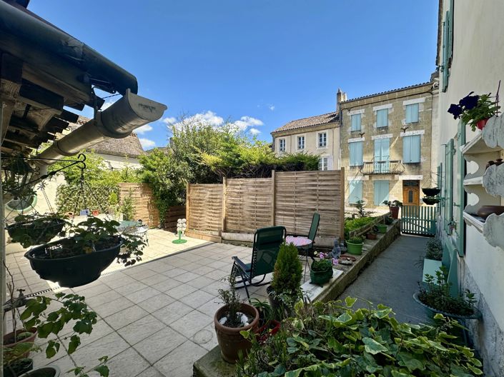 Image No.15-3 Bed House for sale