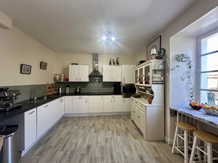 Image No.5-3 Bed House for sale