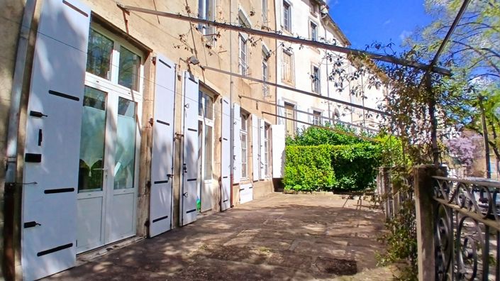 Image No.3-10 Bed House for sale