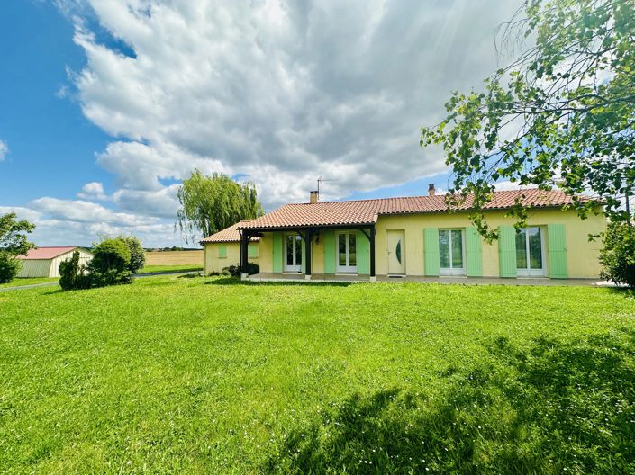 Image No.1-3 Bed House for sale