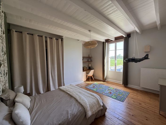 Image No.10-7 Bed House for sale