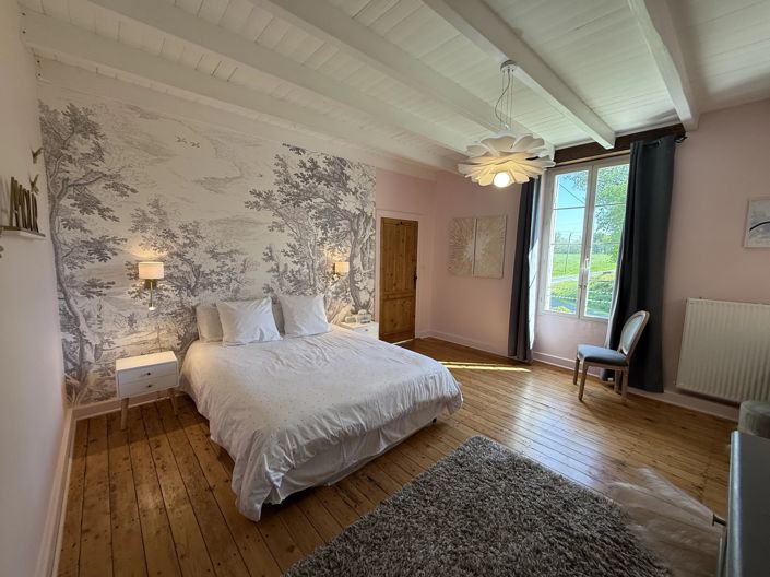 Image No.5-7 Bed House for sale