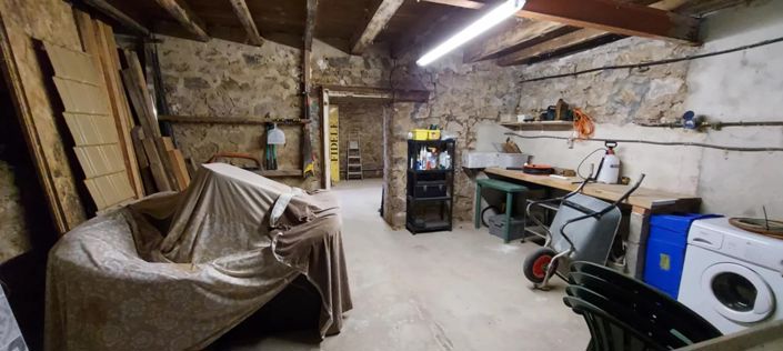 Image No.9-Maison de 2 chambres à vendre à Droux