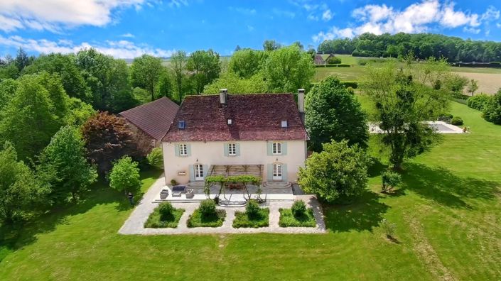 Image No.1-4 Bed House for sale