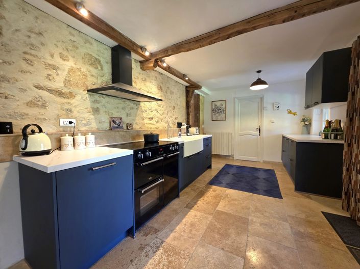 Image No.14-5 Bed Farmhouse for sale