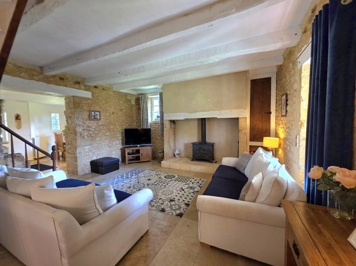 Image No.6-5 Bed Farmhouse for sale