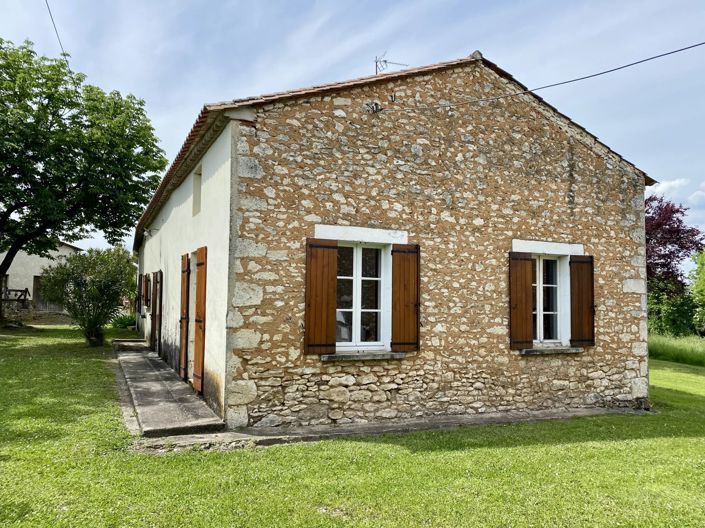 Image No.1-4 Bed Farmhouse for sale