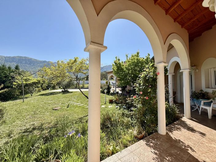 Image No.2-7 Bed House for sale