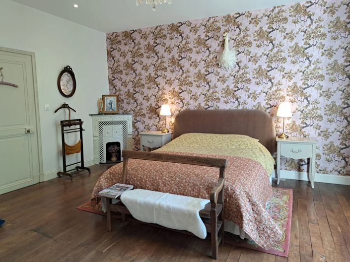 Image No.7-4 Bed House for sale