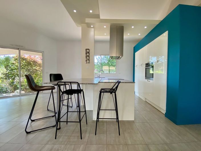 Image No.4-3 Bed House for sale