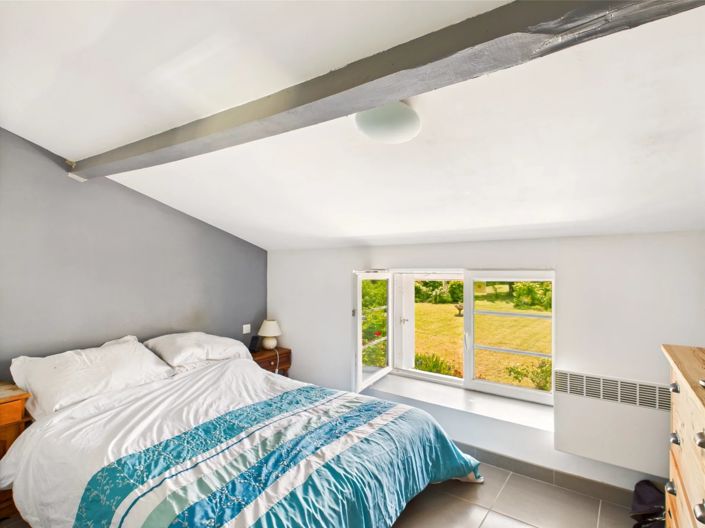 Image No.6-3 Bed House for sale