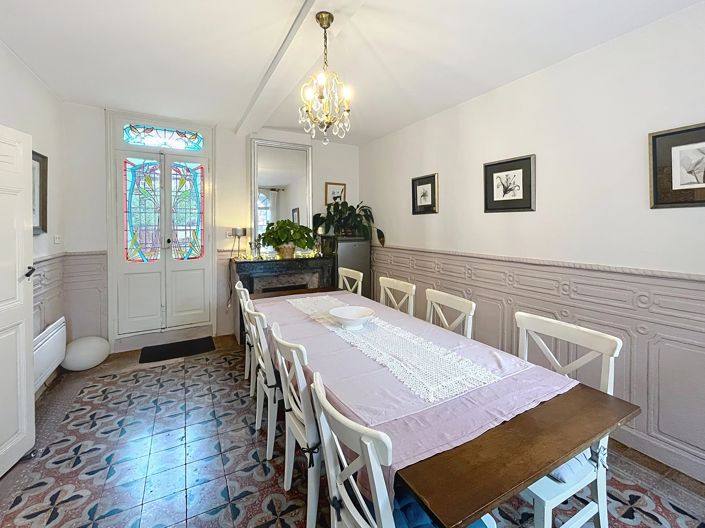 Image No.3-6 Bed House for sale