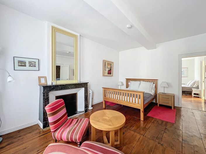 Image No.7-6 Bed House for sale