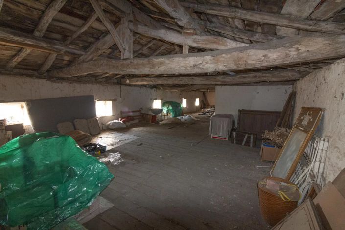 Image No.15-7 Bed House for sale