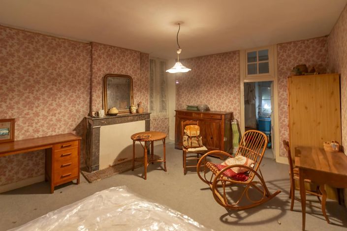 Image No.6-7 Bed House for sale