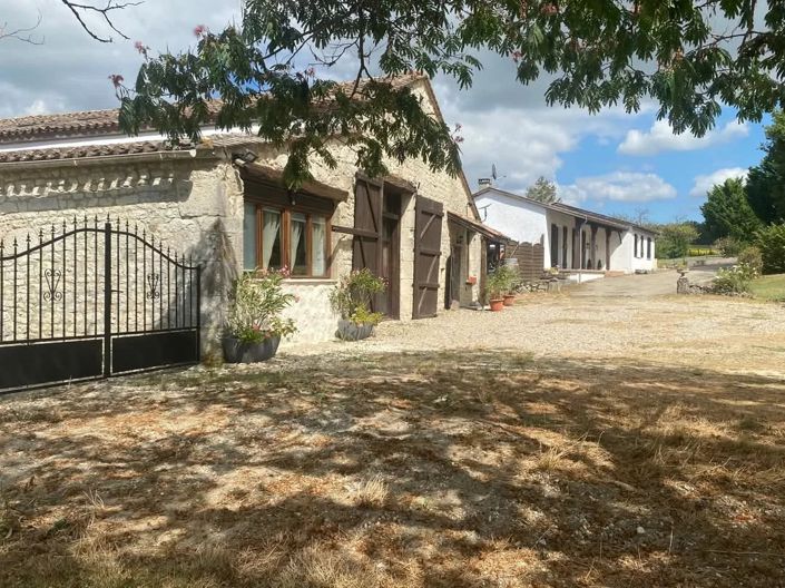 Image No.1-Maison de 9 chambres à vendre à Saint-Jean-De-Duras