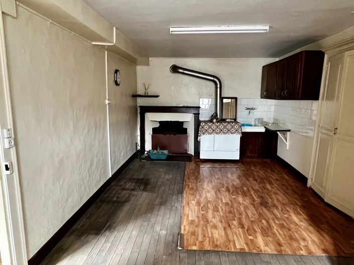 Image No.2-House for sale