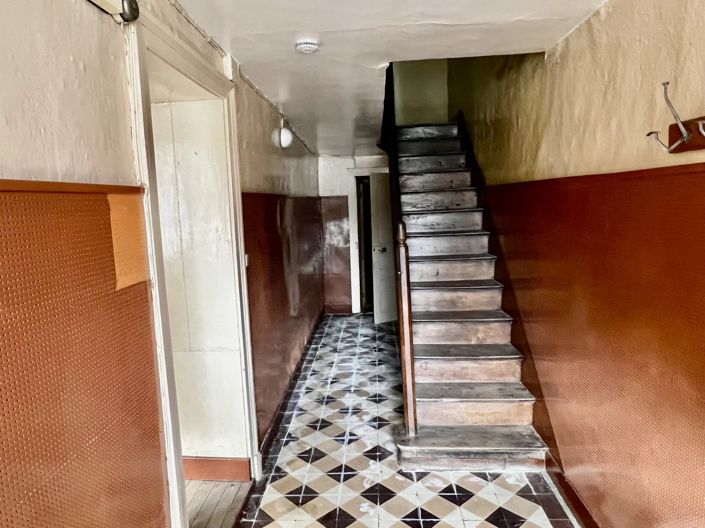 Image No.4-House for sale