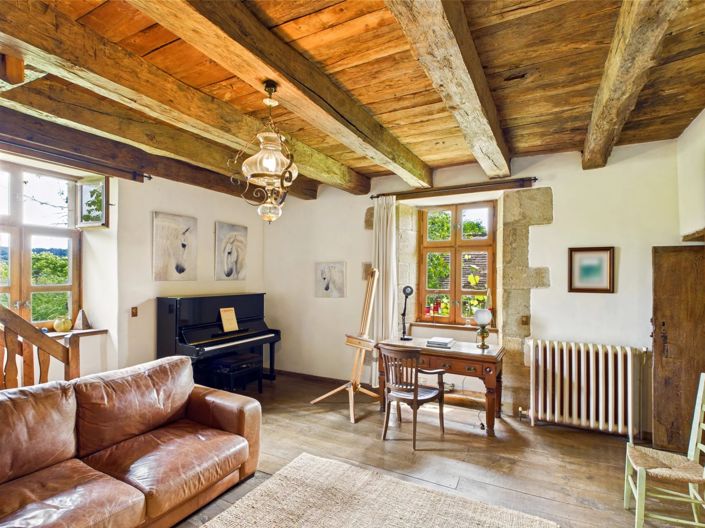 Image No.7-3 Bed House for sale