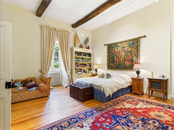 Image No.8-4 Bed House for sale