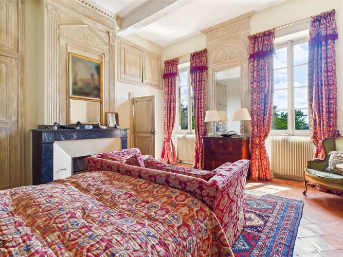 Image No.9-4 Bed House for sale