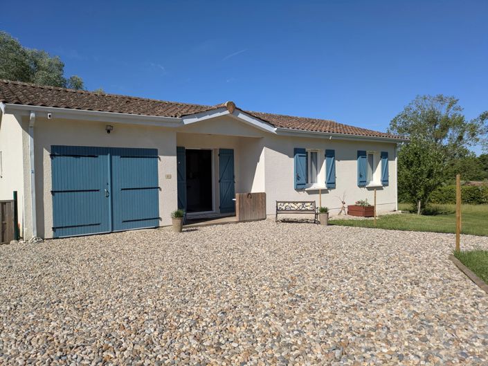 Image No.1-3 Bed Village House for sale