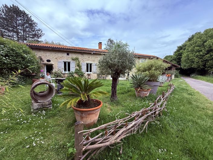 Image No.13-3 Bed House for sale