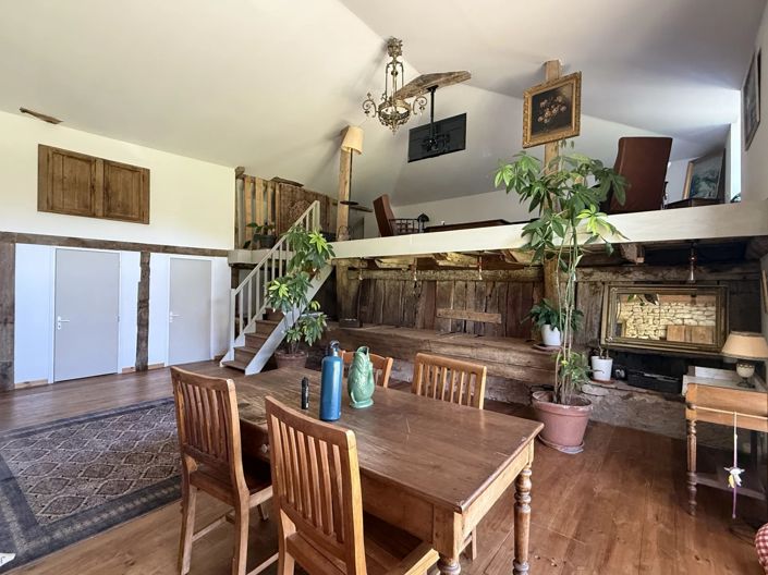 Image No.3-3 Bed House for sale