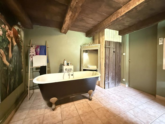 Image No.7-3 Bed House for sale