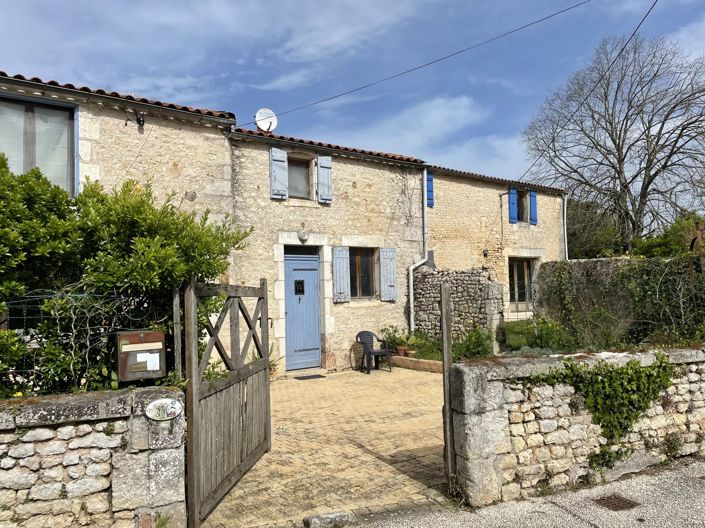 Image No.1-Maison de 8 chambres à vendre à Charente-Maritime