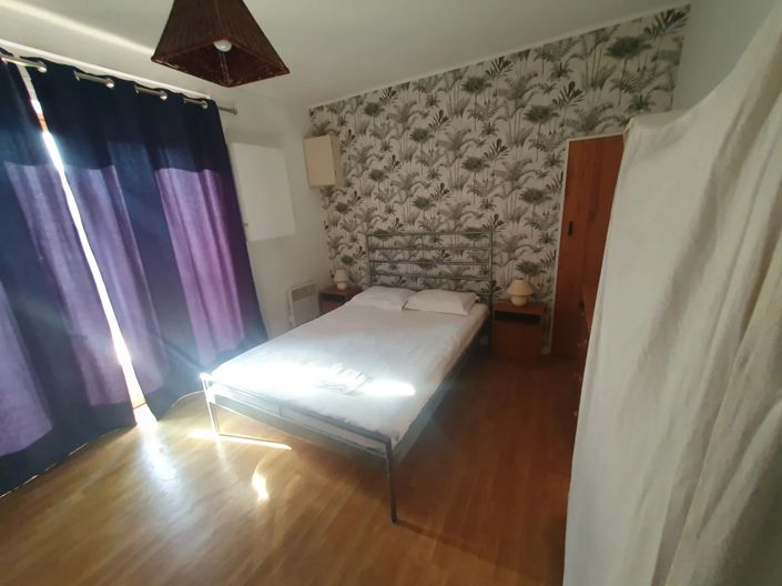 Image No.15-8 Bed House for sale